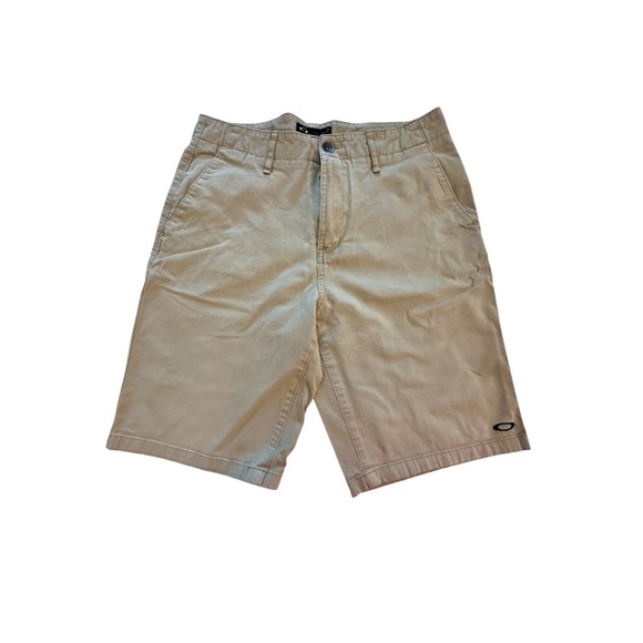 Oakley Men's Tan Flat Front Shorts - Picture 1 of 4